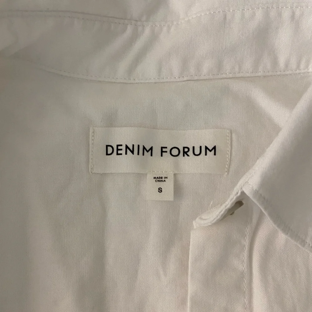Aritzia denim forum button-up shirt - size S - Picture 3 of 6